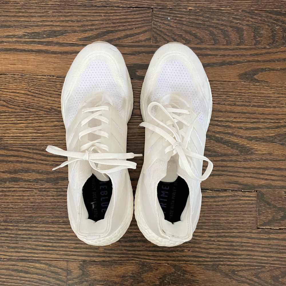 Adidas Ultraboost (2021)